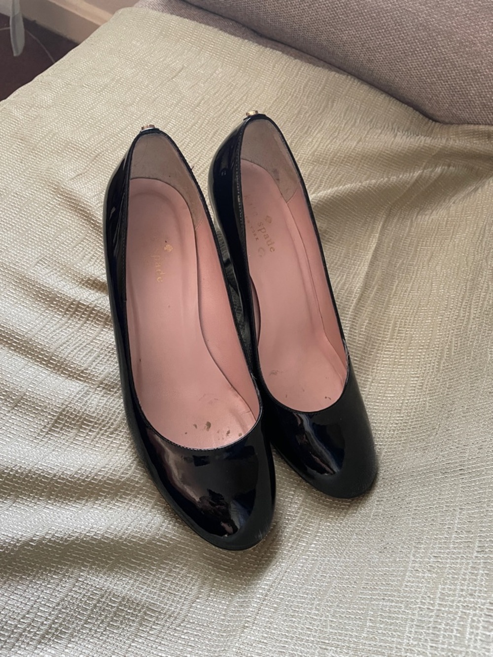 Classic Black Patent Women's Pumps - Designer Style